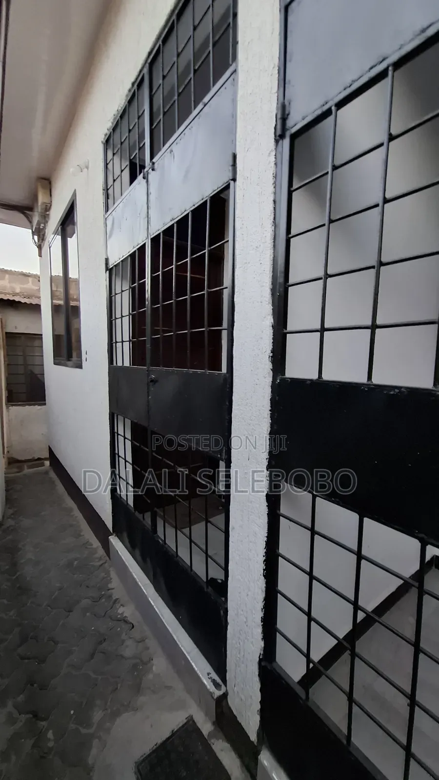 1bdrm Bungalow in Makumbusho Bus Stop, Kijitonyama for rent