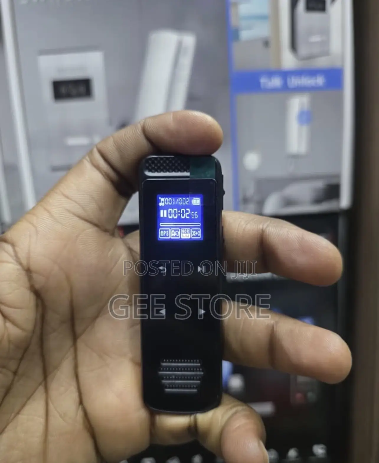 Compact Digital Voice Recorder and MP3 Player