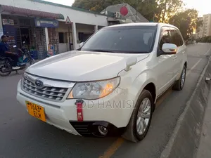 Subaru Forester 2012 White