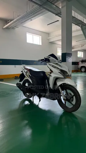 New Honda Vario 2016 White