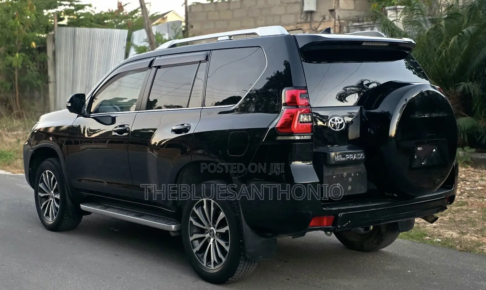 Toyota Land Cruiser Prado 2021 Black