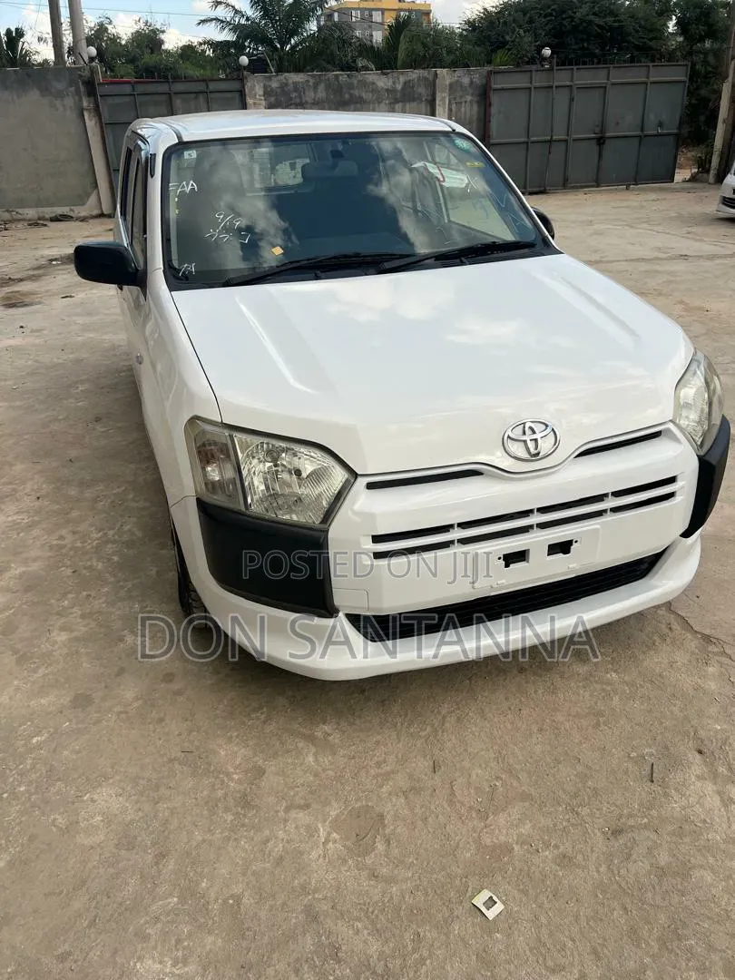 Toyota Probox 2015 White