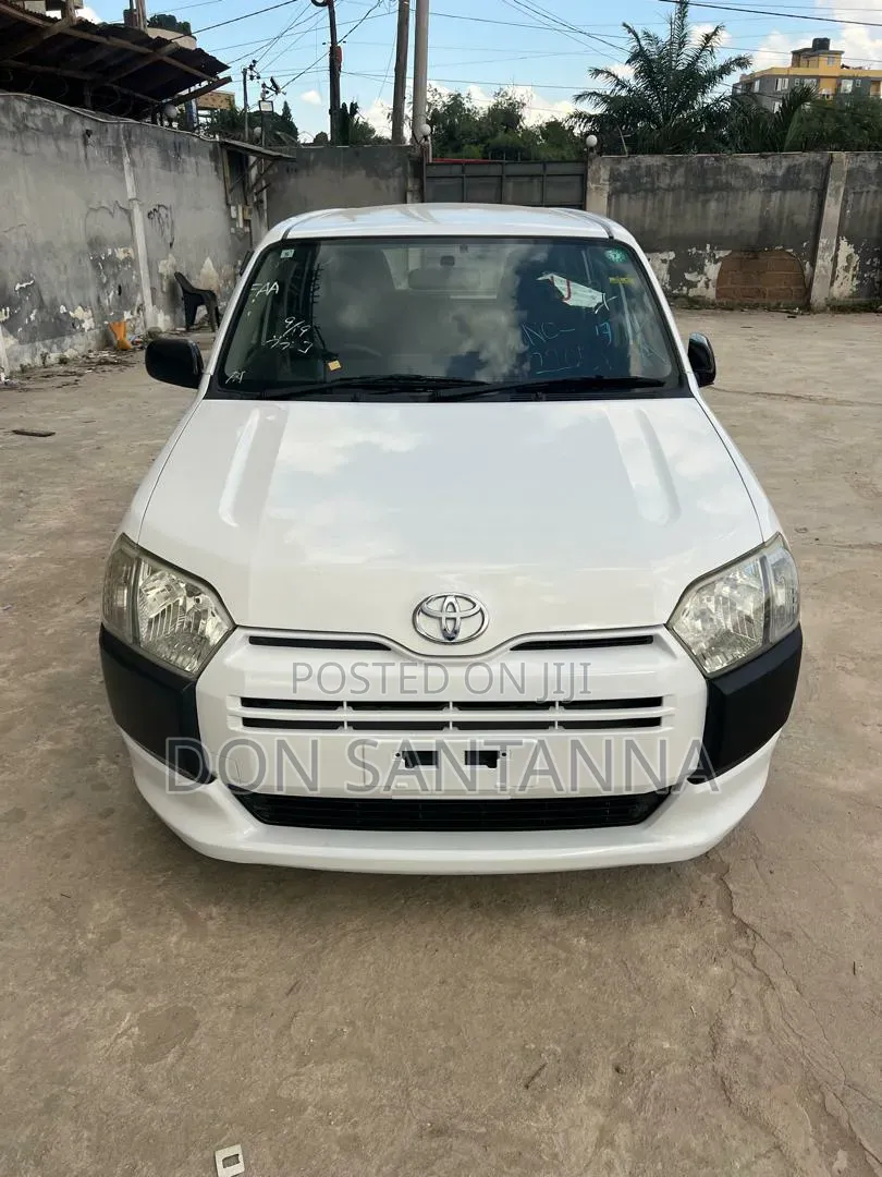 Toyota Probox 2015 White
