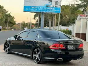 Toyota Crown 2009 Black
