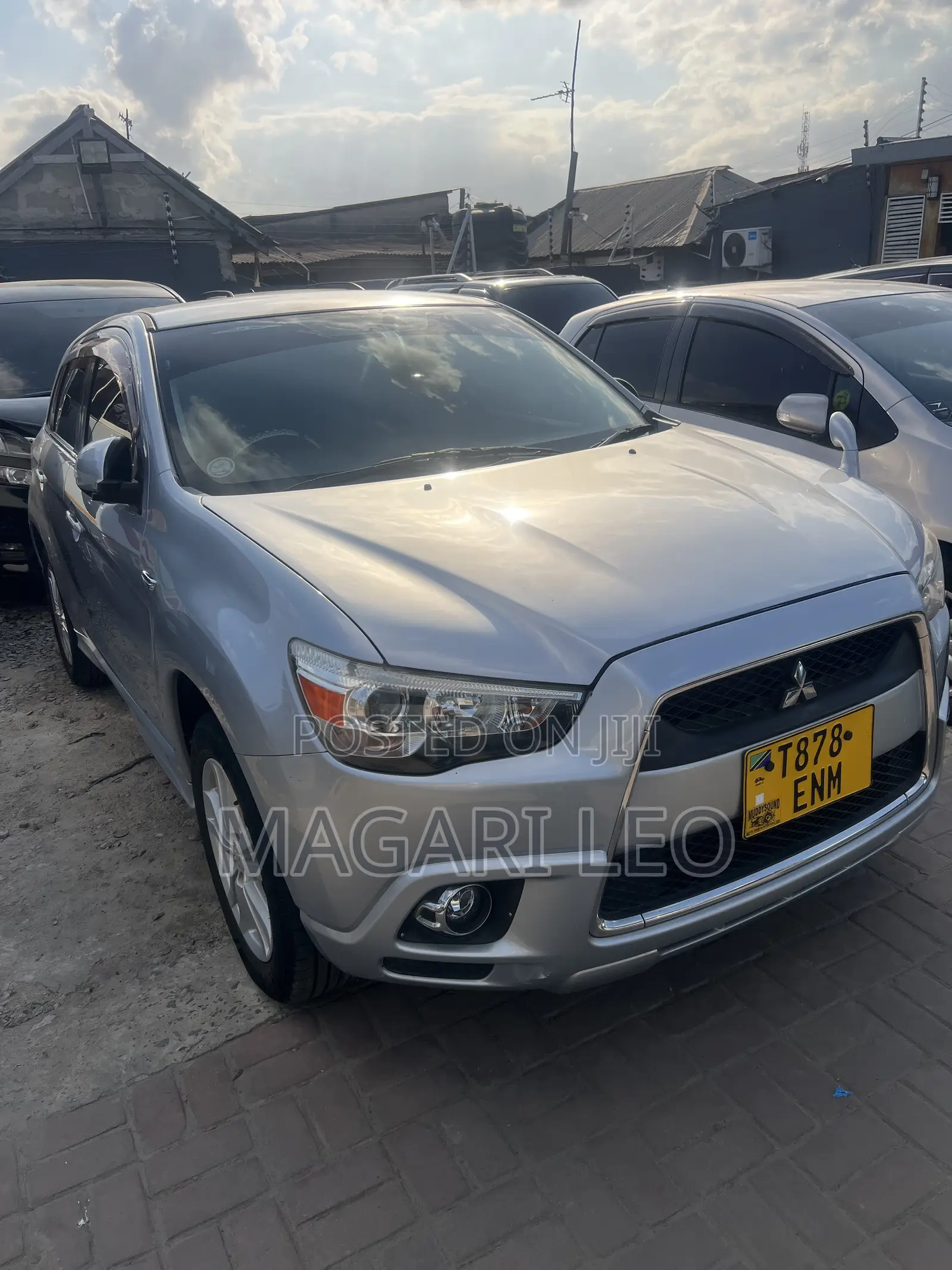 Mitsubishi RVR 2010 Silver