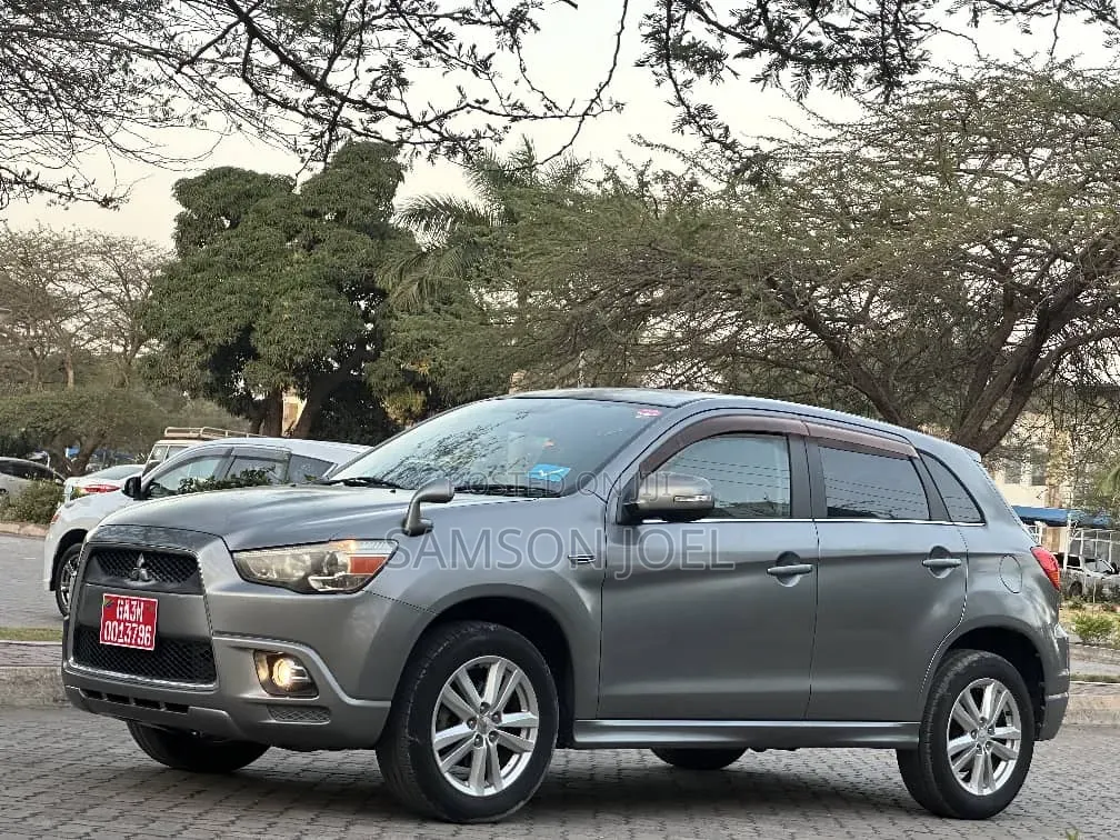 Mitsubishi RVR 2010 Gray