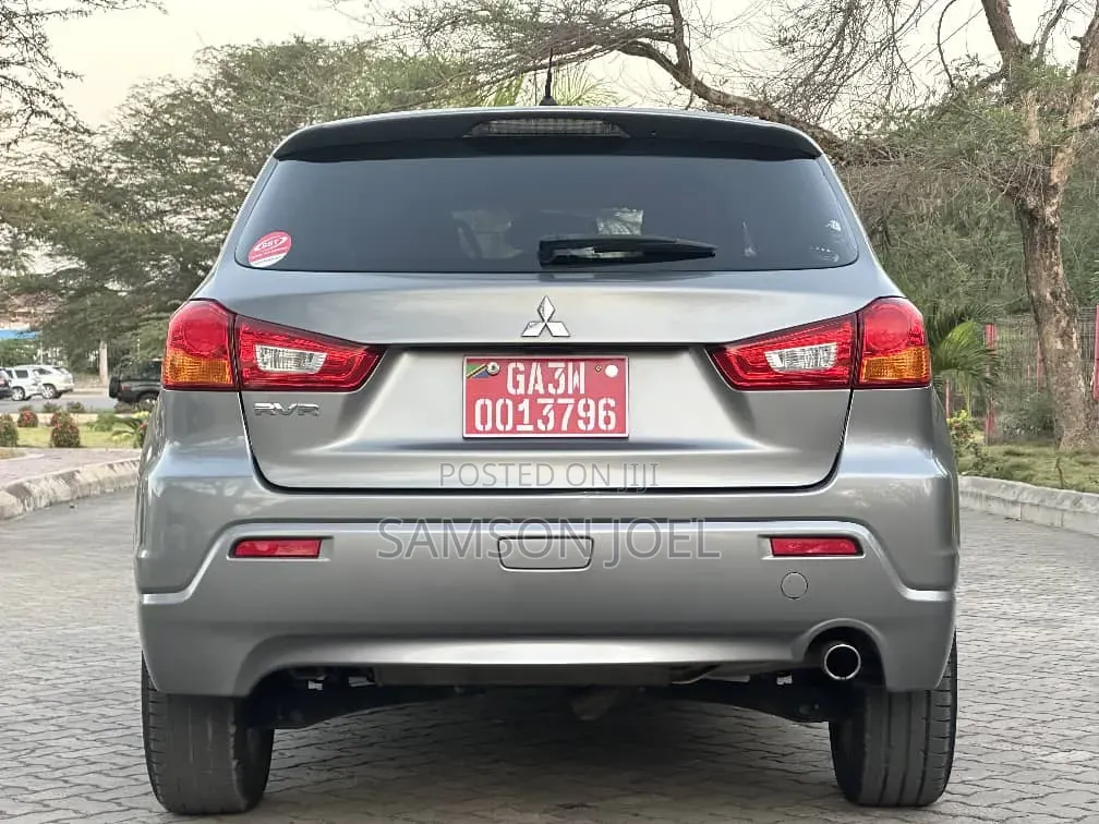 Mitsubishi RVR 2010 Gray