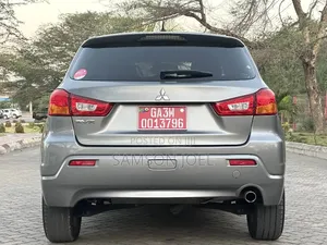 Mitsubishi RVR 2010 Gray