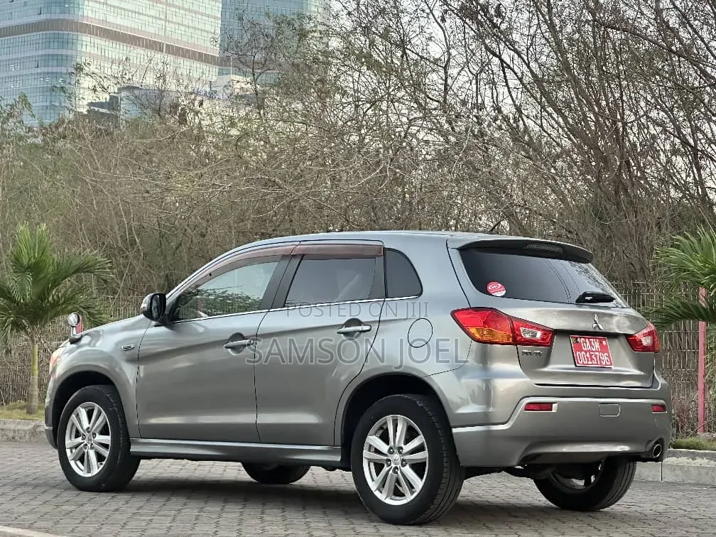 Mitsubishi RVR 2010 Gray