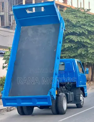 Isuzu Elf Tipper