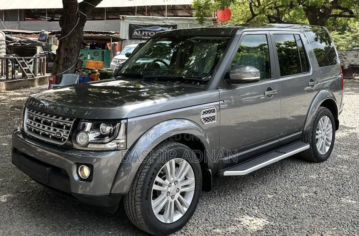 Land Rover Discovery 2016 Gray