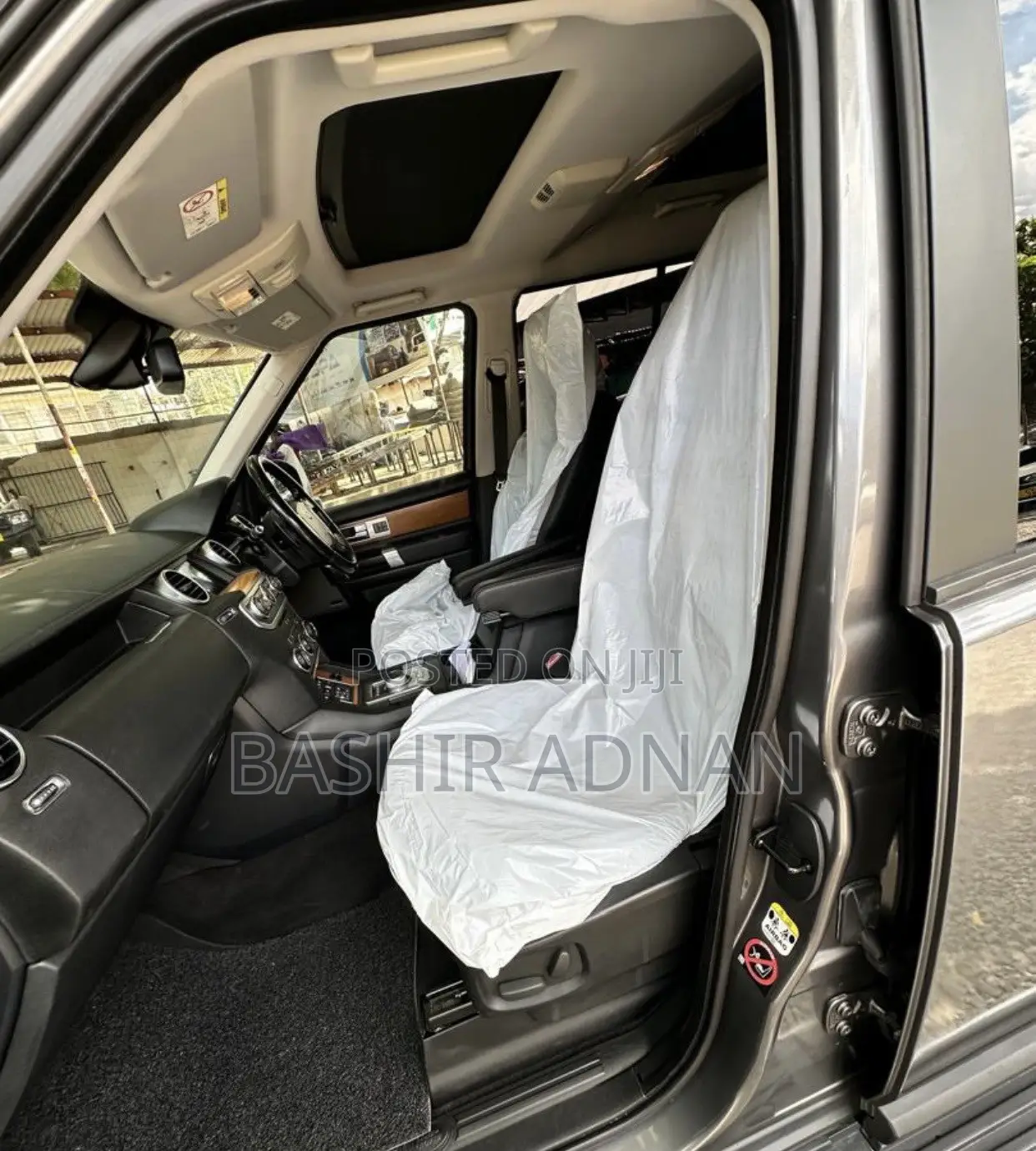 Land Rover Discovery 2016 Gray