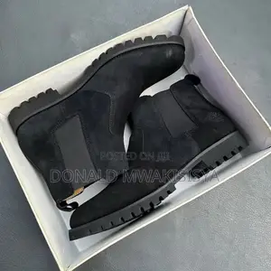 Chelsea Boots