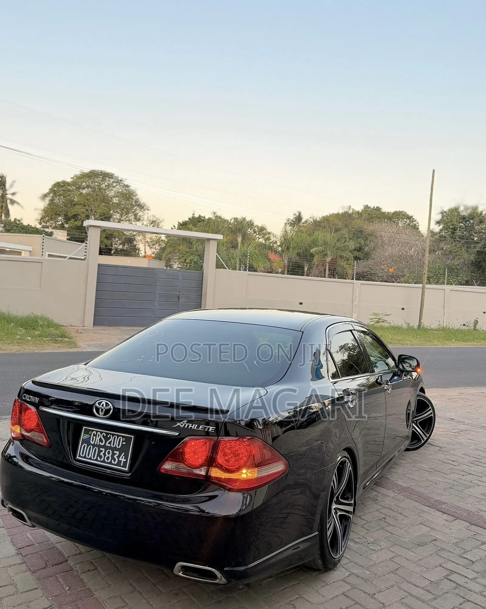 Toyota Crown 2009 Black