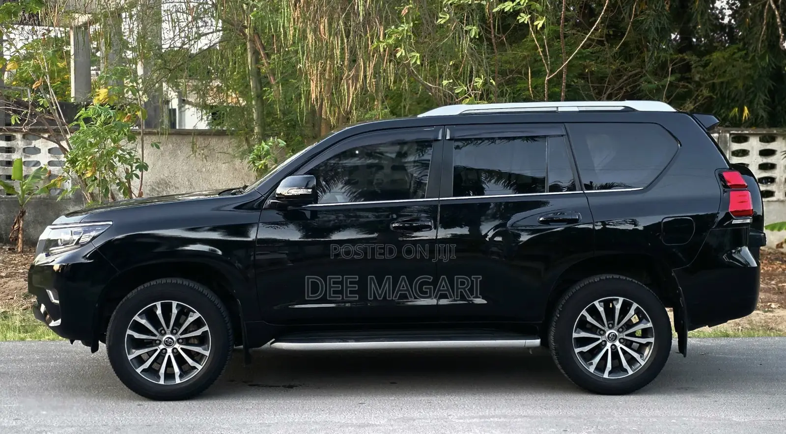 Toyota Land Cruiser Prado 2020 Black