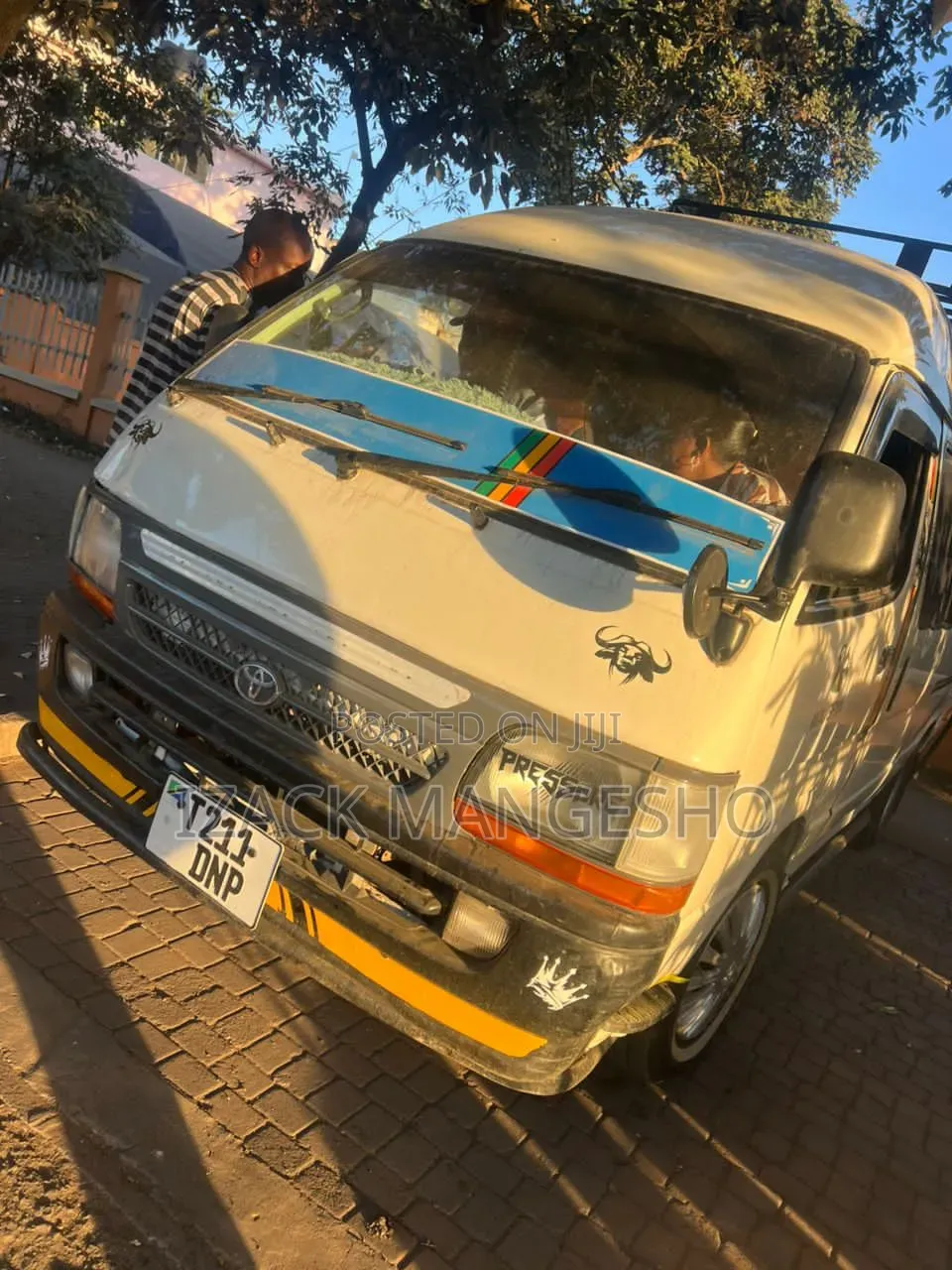 New Car 2002 White
