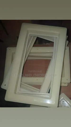 Frame Ya Kioo Pair (Incubator)