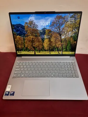 Lenovo IdeaPad 5 Slim 13th Gen i7 16GB Intel Core Ultra 5 SSD 512GB