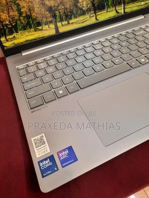 Lenovo IdeaPad 5 Slim 13th Gen i7 16GB Intel Core Ultra 5 SSD 512GB