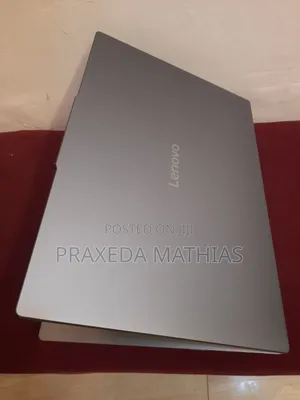 Lenovo IdeaPad 5 Slim 13th Gen i7 16GB Intel Core Ultra 5 SSD 512GB