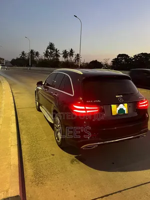 Mercedes-Benz GLC-Class 2016 Black