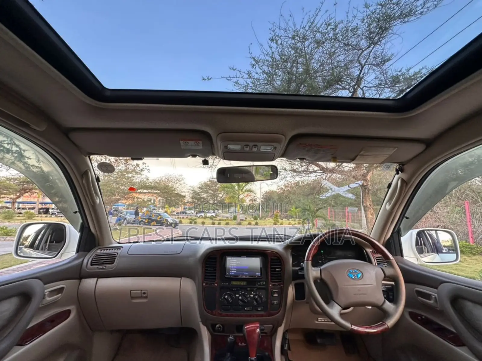 Toyota Land Cruiser 2001 Pearl