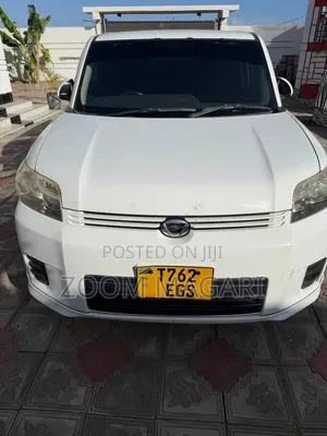 Toyota Corolla Rumion 2010 Pearl