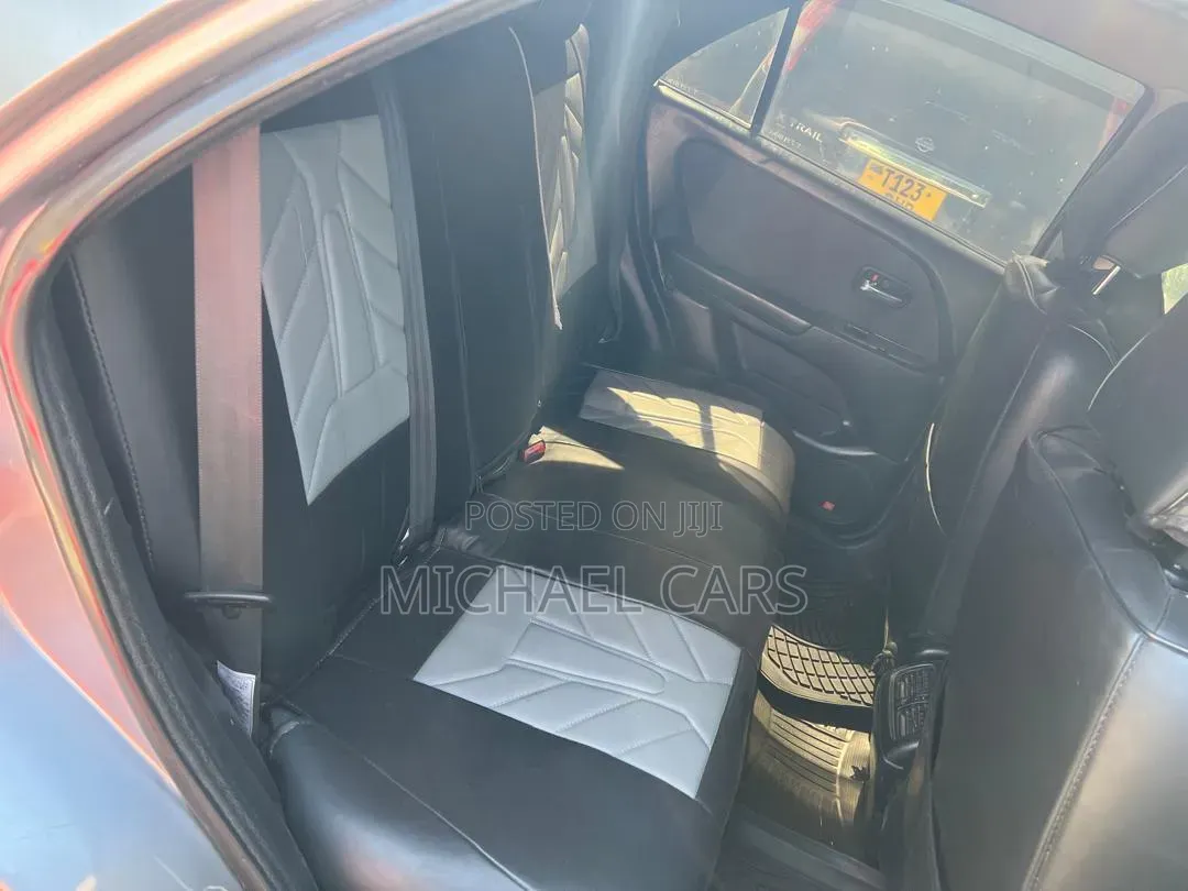 Toyota Harrier 2001 Silver