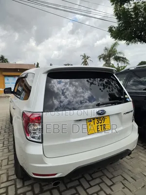 Subaru Forester 2010 White