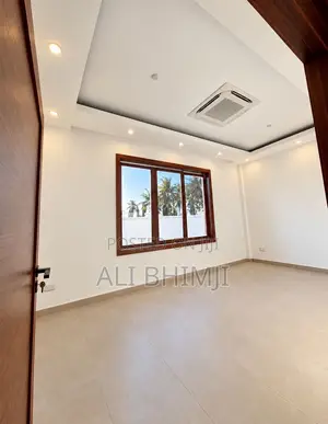 5bdrm Mansion in Kigamboni for sale