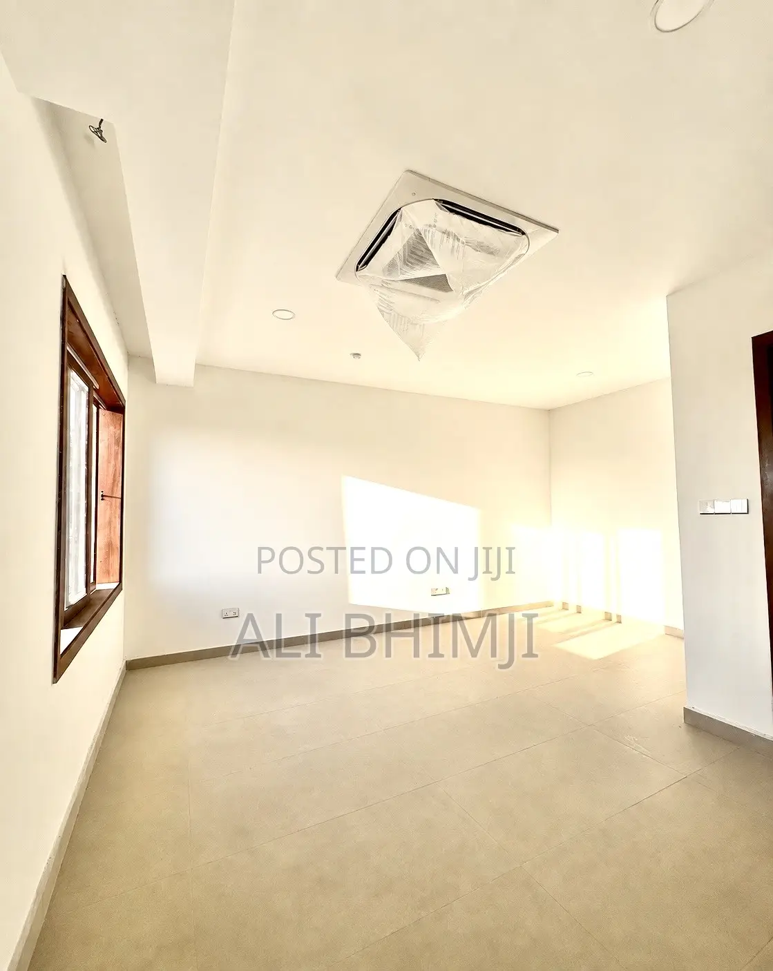 5bdrm Mansion in Kigamboni for sale