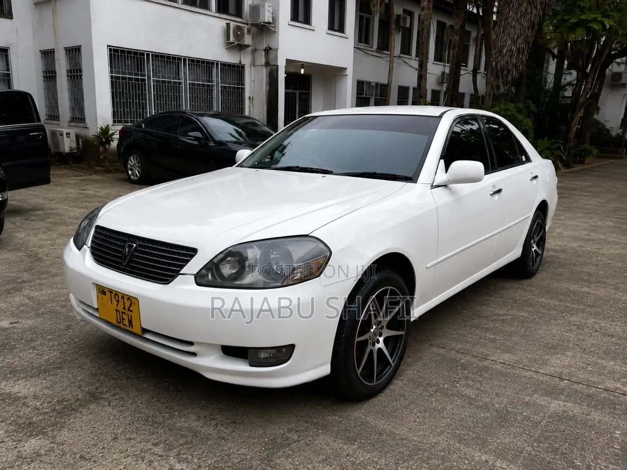 Toyota Mark II 2.0 AWD 2001 White