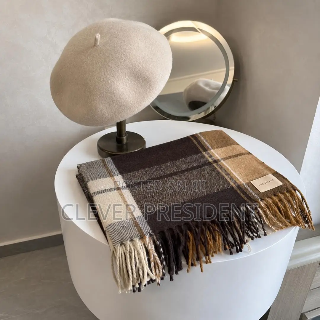 Scarfs Available