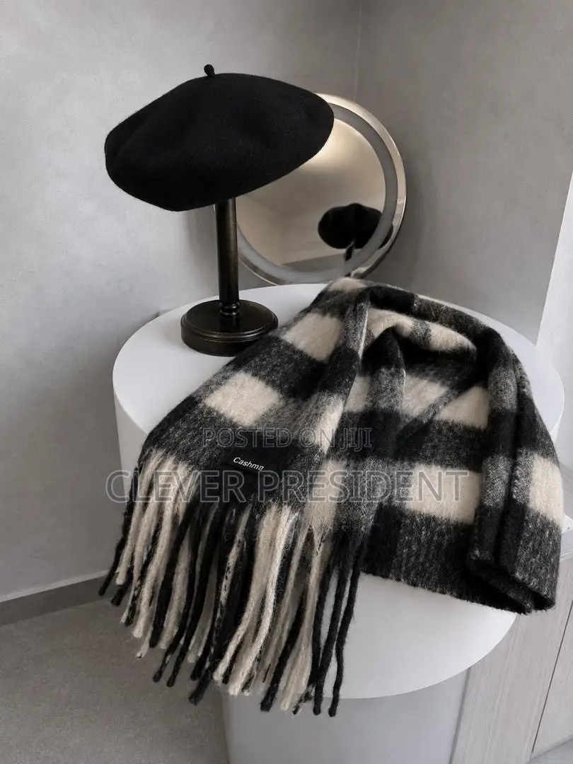 Scarfs Available
