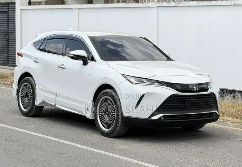 Toyota Harrier Z 2021 White