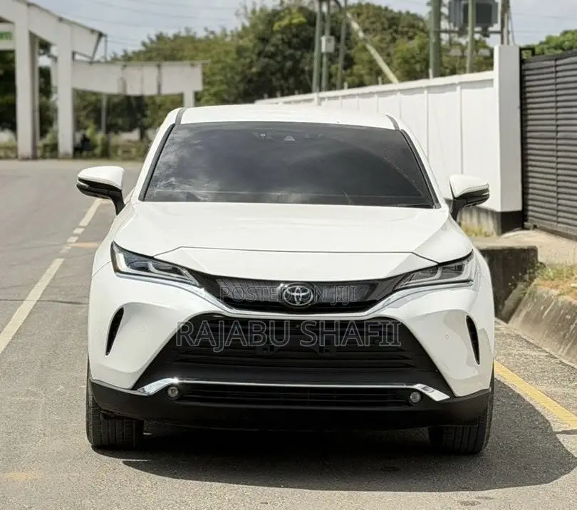 Toyota Harrier Z 2021 White