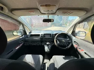 Toyota Corolla Spacio 2004 Silver