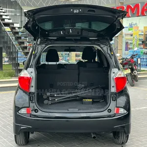 Toyota Ractis 2014 Black