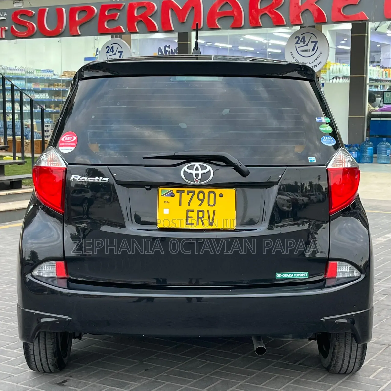 Toyota Ractis 2014 Black