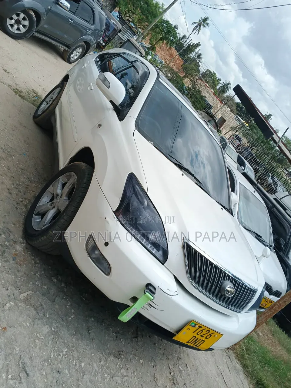 Toyota Harrier 2005 White