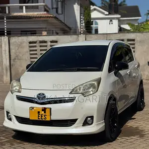 Toyota Ractis 2011 White
