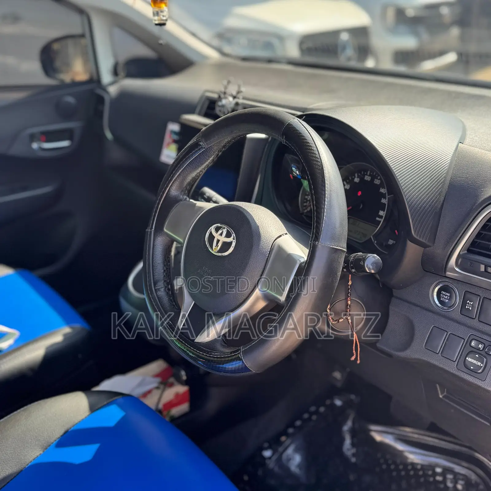 Toyota Ractis 2011 White