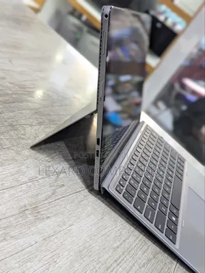 Laptop Dell Latitude 7200 2-in-1 8GB Intel Core i5 SSD 256GB