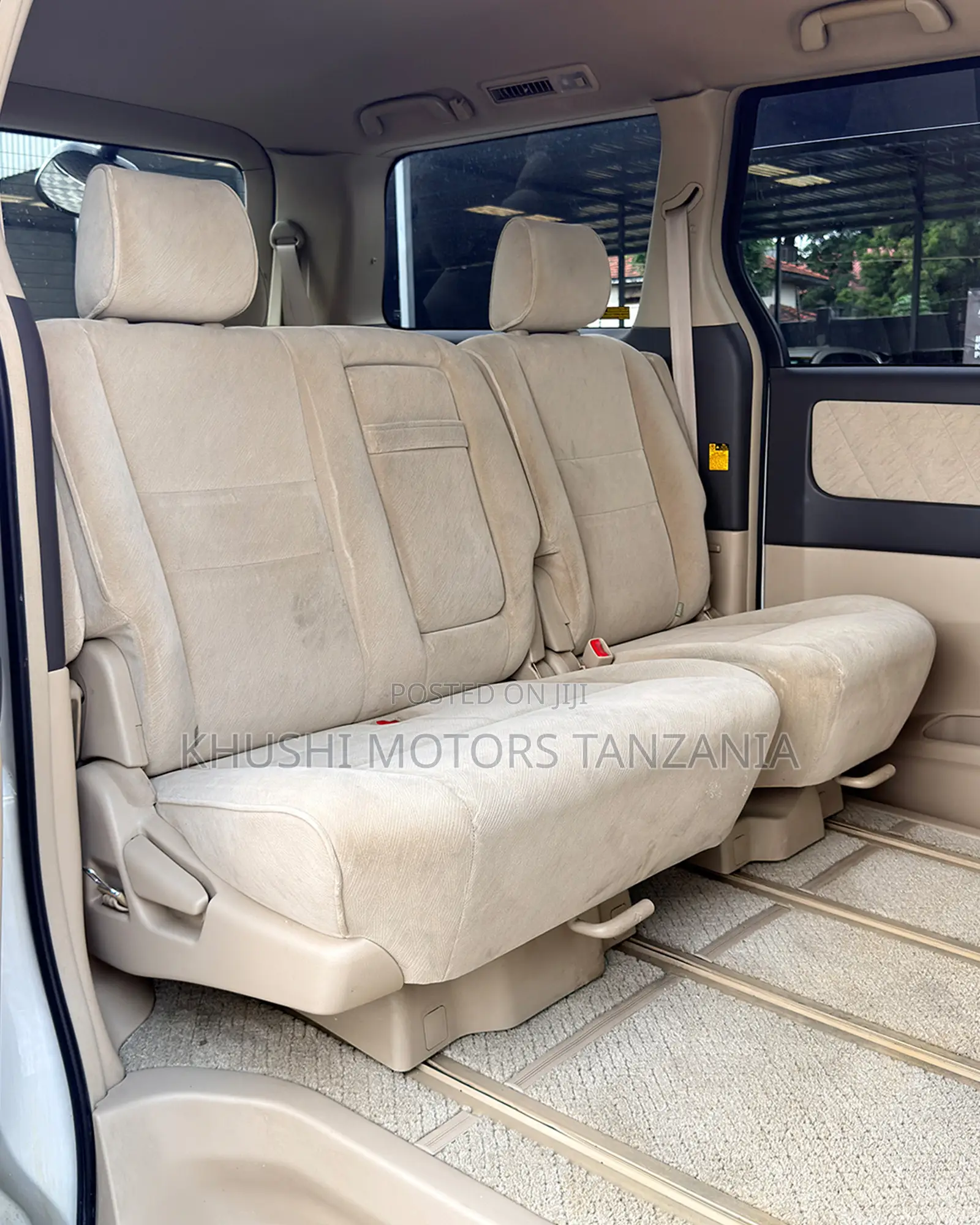 Toyota Alphard 2007 White