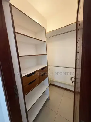 4bdrm Apartment in Oyster Bay for rent