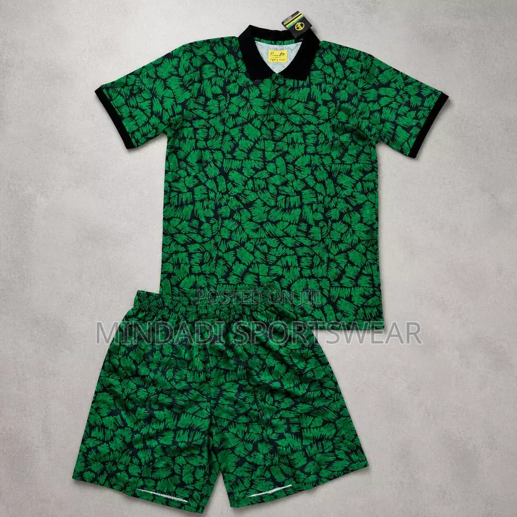 Jersey Original Set PC 16 Including Goal Keeper Jersey