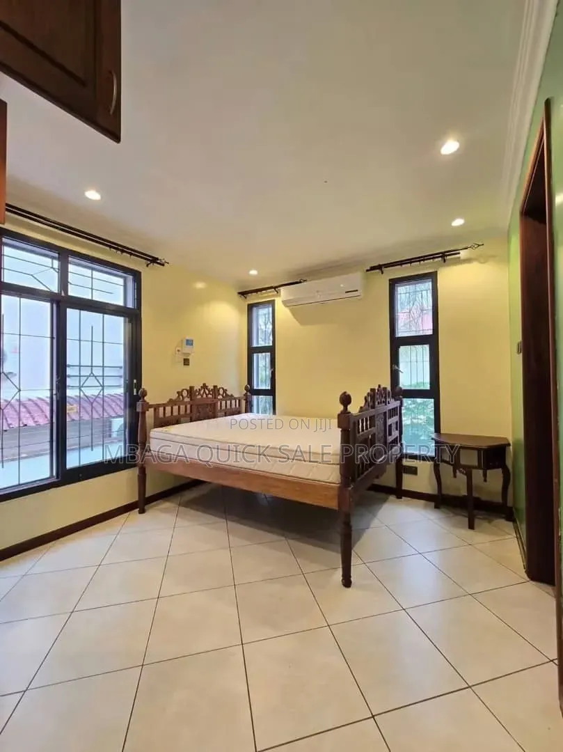 Furnished 5bdrm House in Masaki for rent