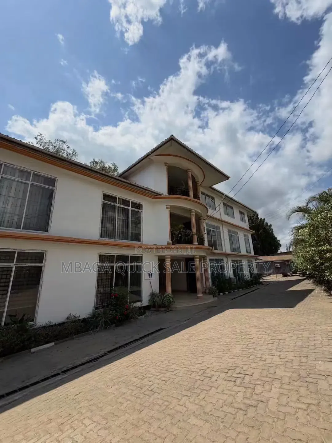 2bdrm House in Msasani for rent