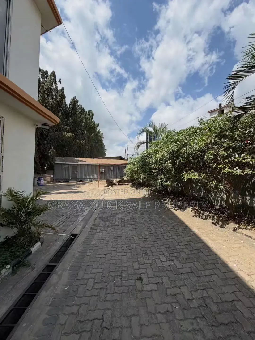 2bdrm House in Msasani for rent