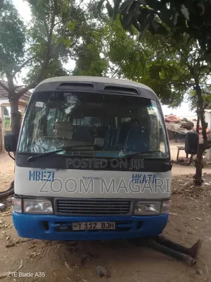 Toyota Coaster 2000 Blue